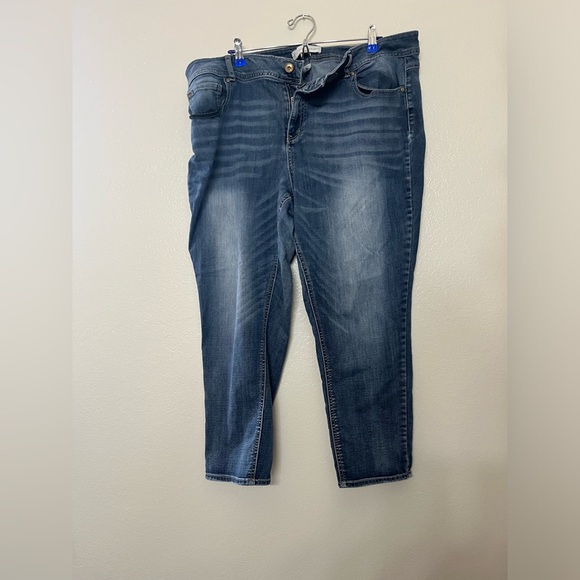 Cato Denim - Catos women short jeans size 20w